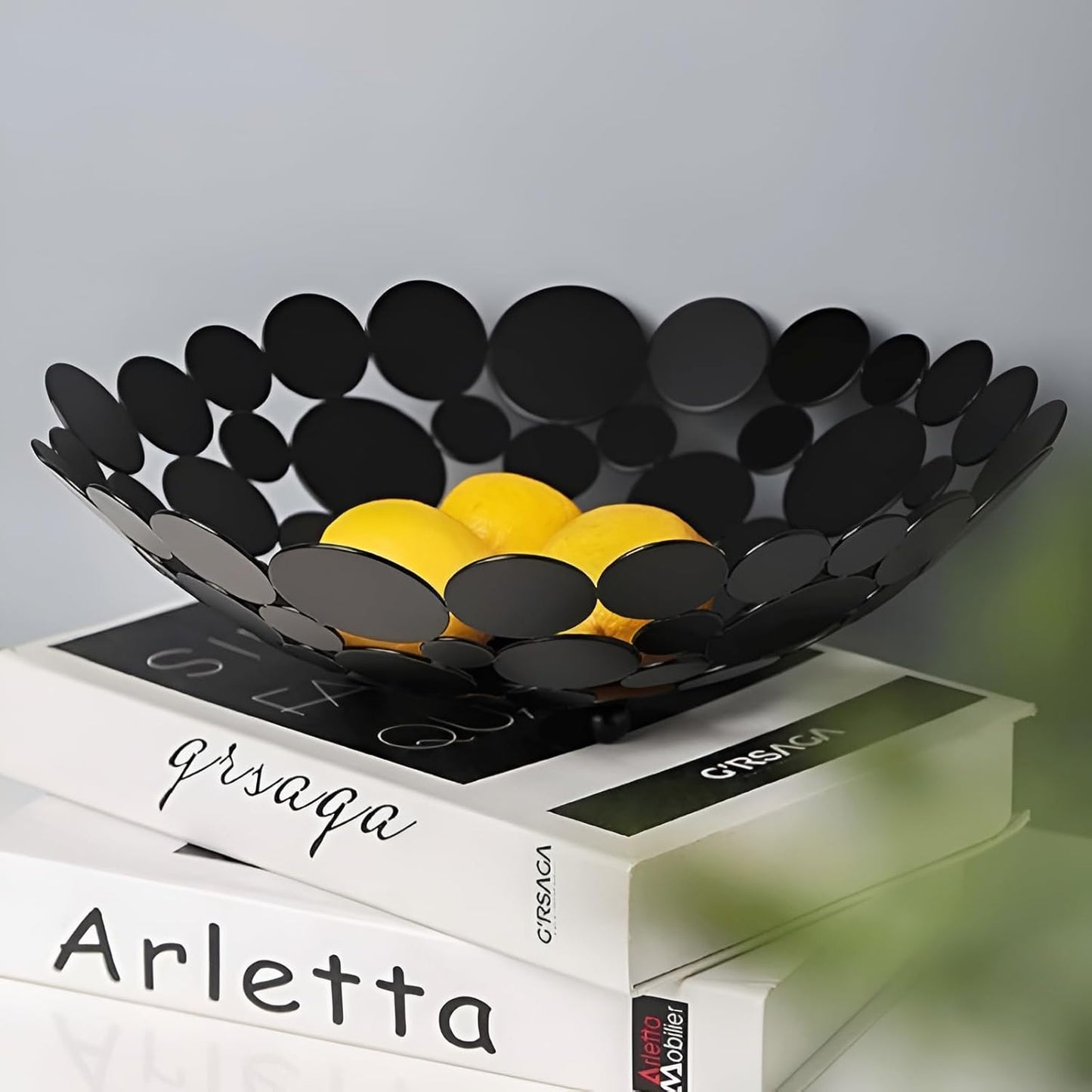 Metal Fruit Basket Bowl for Kitchen Counter - Creative round Fresh Fruit and Vegetable Basket - Black Home Decorative Holder (Centerpiece)